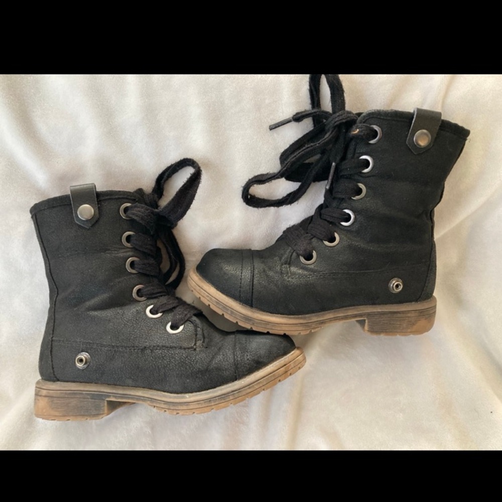 Roxy Bruna girls boots